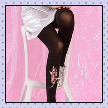 Collant effet tatouage, collant opaque noir, tattoo tights, motif serpent