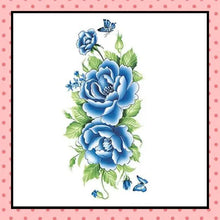 Tatouage éphémère femme, tatouage temporaire, faux tattoo, motif rose old school bleue